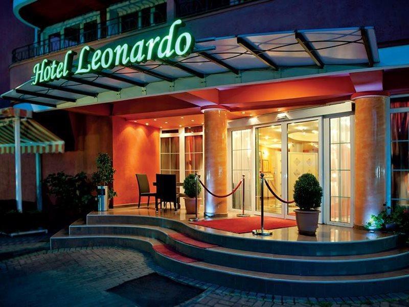 Leonardo Hotel Скоп'є Екстер'єр фото
