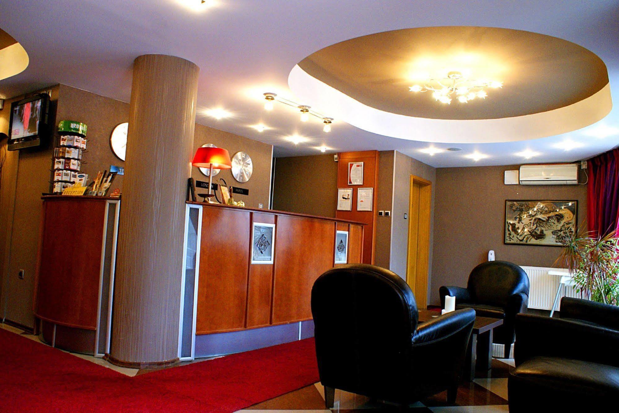 Leonardo Hotel Скоп'є Екстер'єр фото